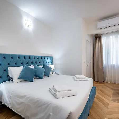 Apartment Yd Perfect For A In Near Center