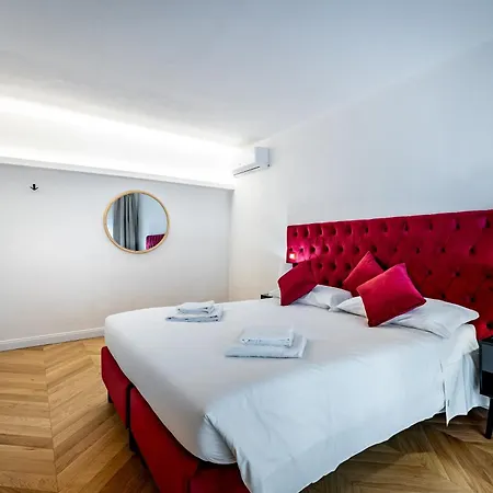 Yd Perfect For A In Near Center Apartment Florence