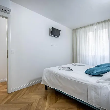 Yd Perfect For A In Near Center Apartment Florence